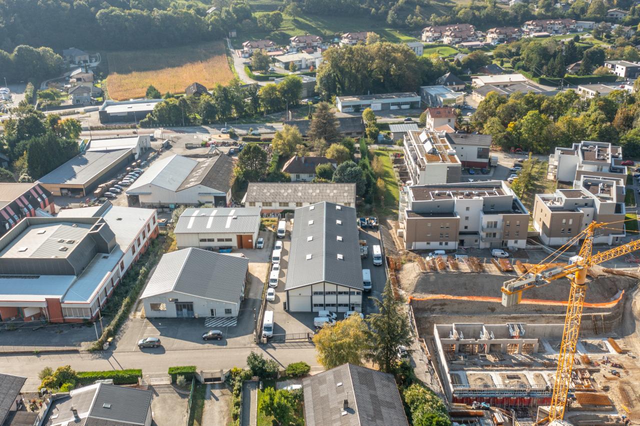 Local d'activité Challes-les-Eaux 850m² Location local d'activité Challes-les-Eaux Savoie OLACT2427340 27